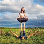 Clases de yoga online/particulares personalizadas y adaptadas a todos los niveles y para todas las edades. Para particulares y empresas